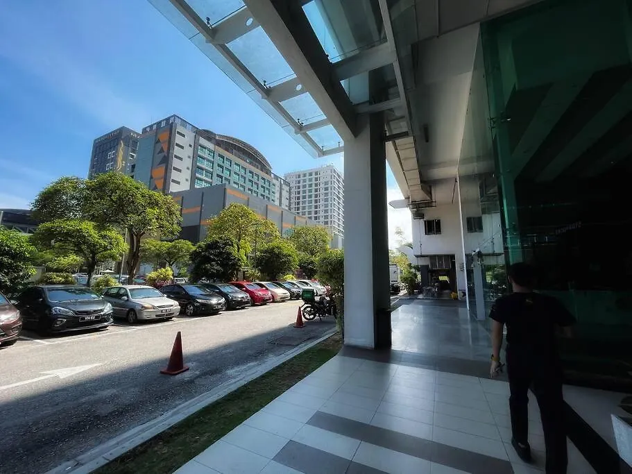 Large 2Br Near To Avisena, Pkns,Sacc Mall,Uitmsek7 Shah Alam Malaysia